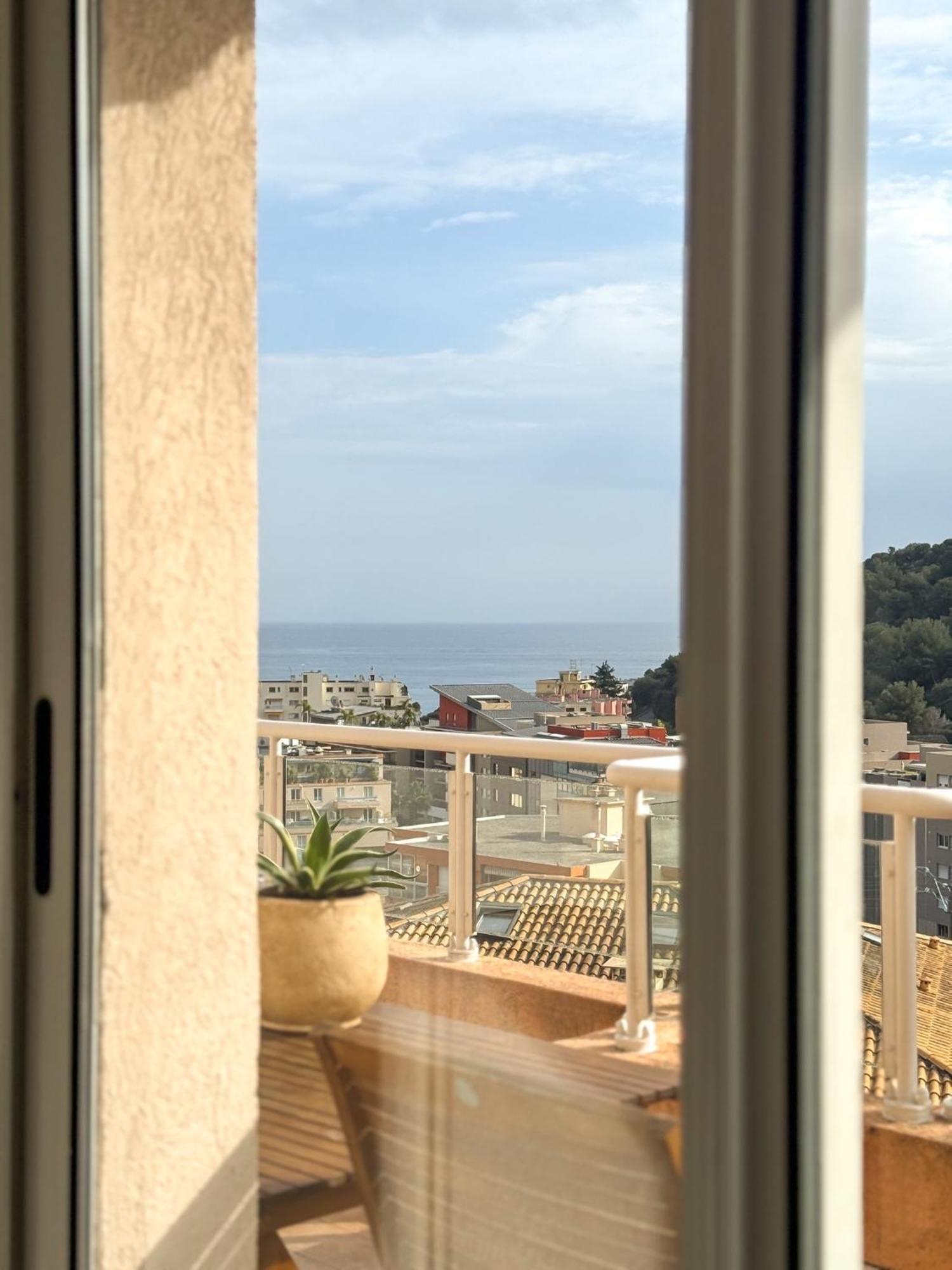 Coquet Appartement Avec Le Terrasse Sur Le Mer Roquebrune-Cap-Martin Zewnętrze zdjęcie